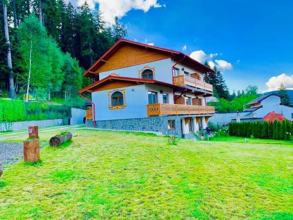 Casa Belcin Spa&Retreat Buşteni Eksteriør billede
