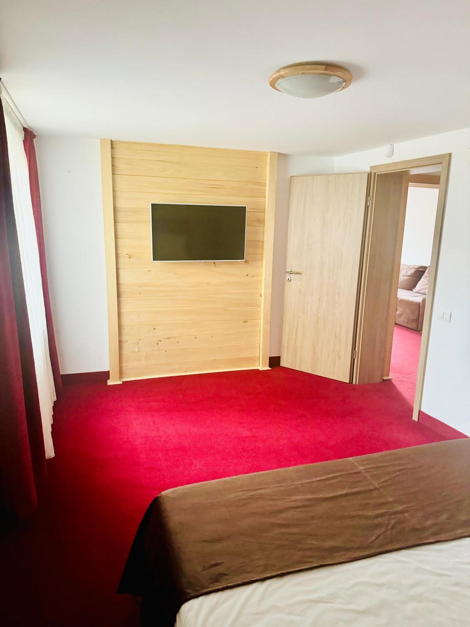 Casa Belcin Spa&Retreat Buşteni Eksteriør billede