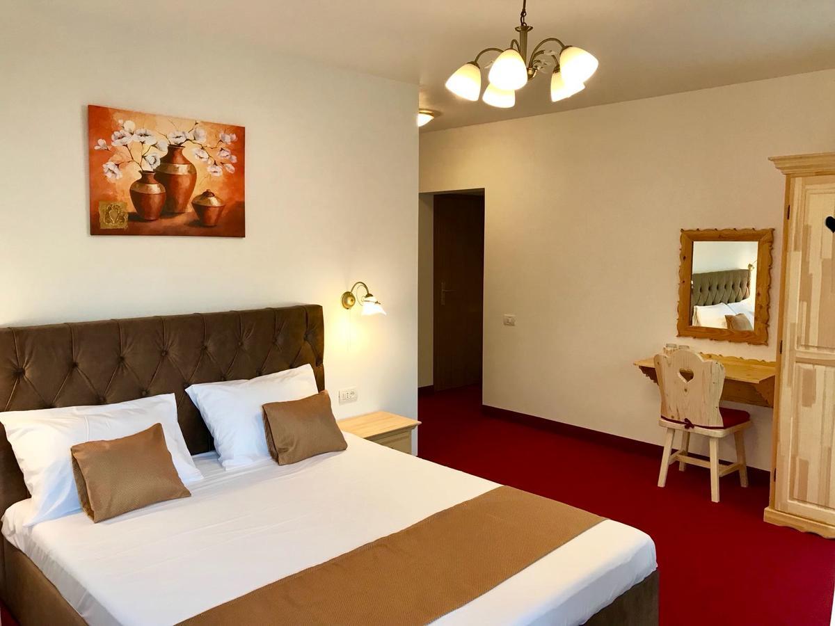 Casa Belcin Spa&Retreat Buşteni Eksteriør billede