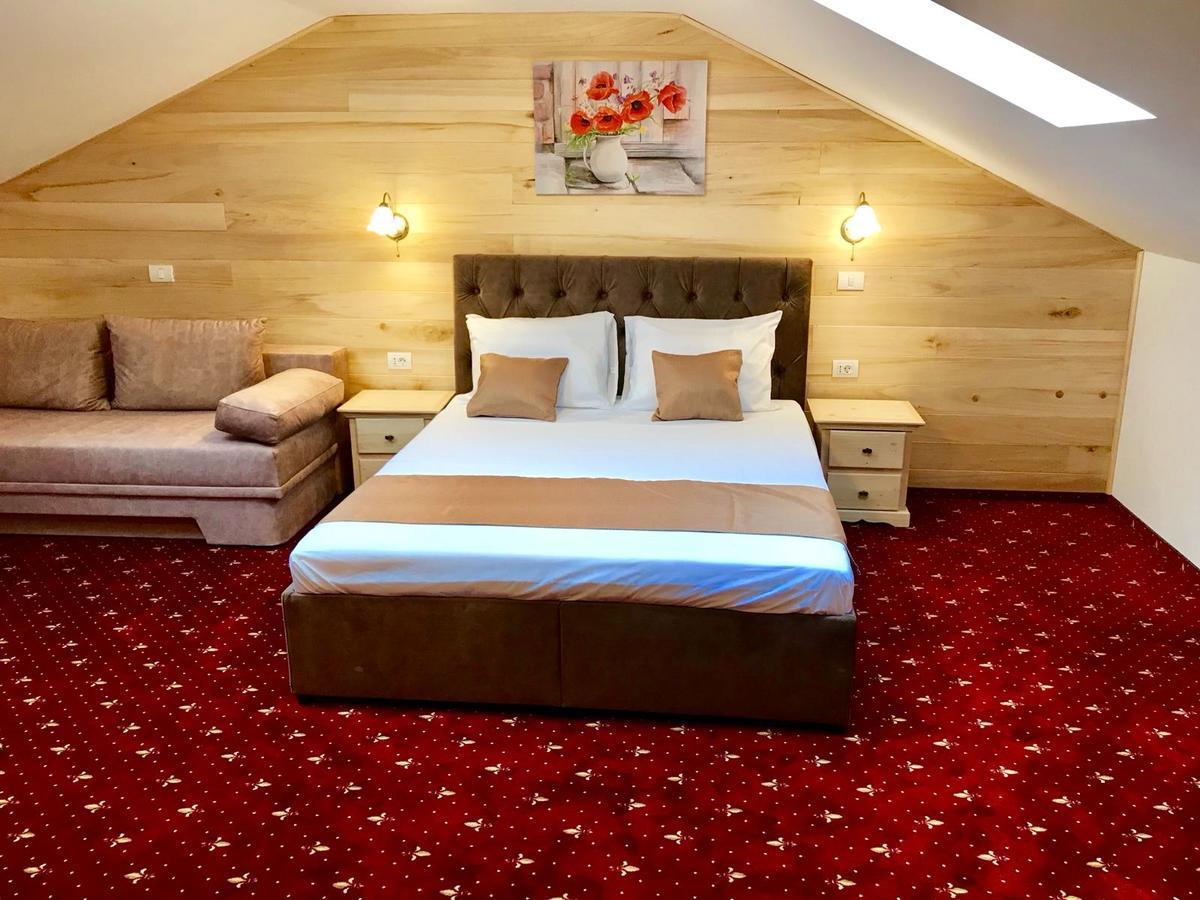 Casa Belcin Spa&Retreat Buşteni Eksteriør billede