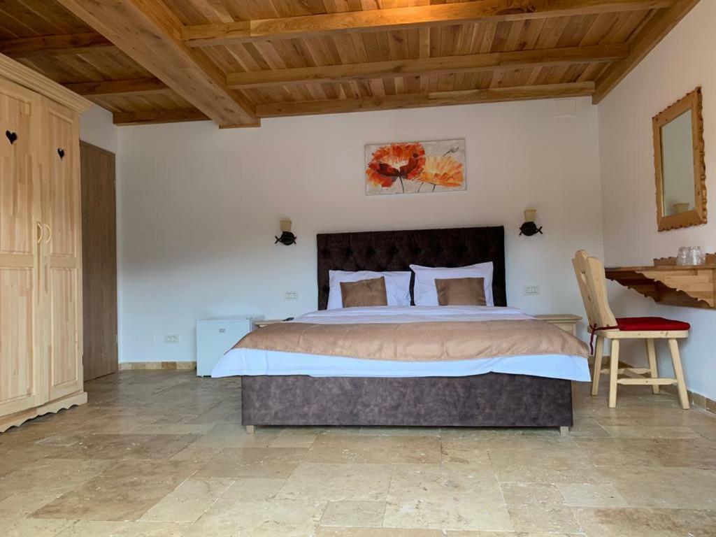 Casa Belcin Spa&Retreat Buşteni Eksteriør billede