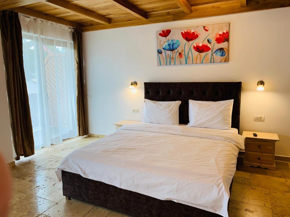 Casa Belcin Spa&Retreat Buşteni Eksteriør billede