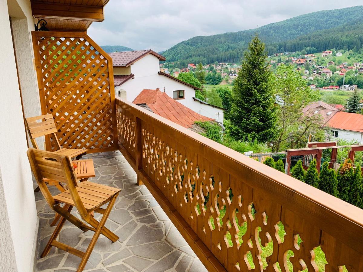Casa Belcin Spa&Retreat Buşteni Eksteriør billede