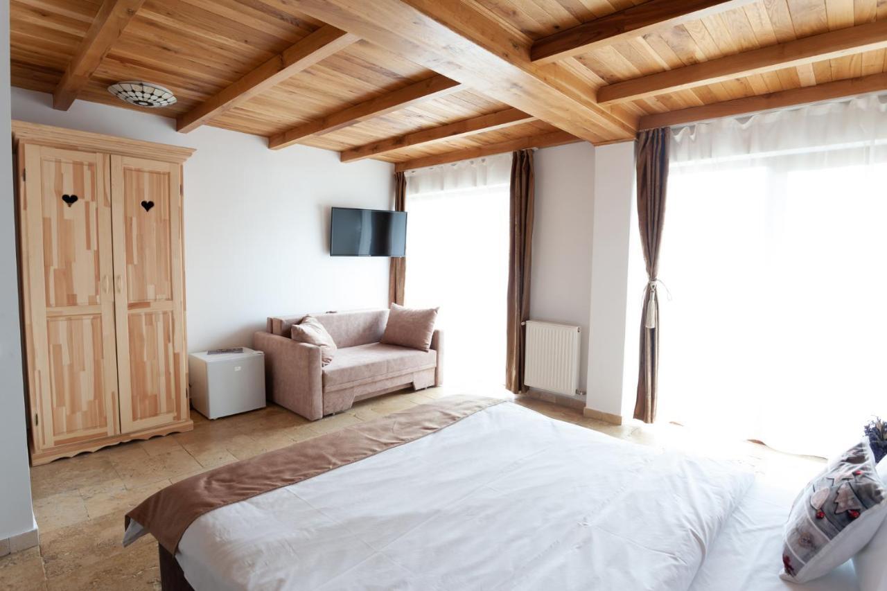 Casa Belcin Spa&Retreat Buşteni Eksteriør billede