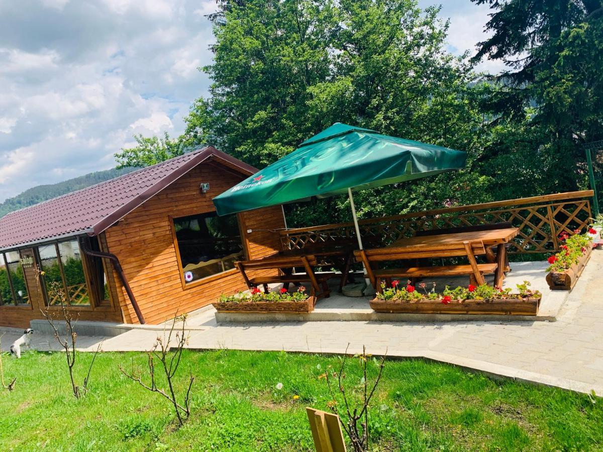 Casa Belcin Spa&Retreat Buşteni Eksteriør billede